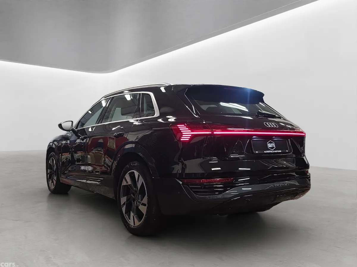 Audi Q8 e-tron SUV, Electric, 2023, Black