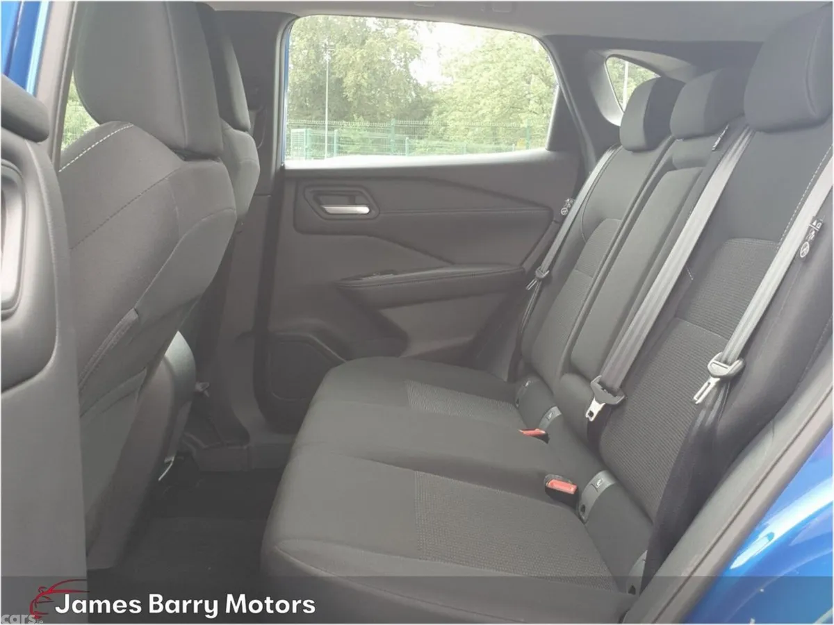 Nissan Qashqai MPV, Petrol, 2024, Blue