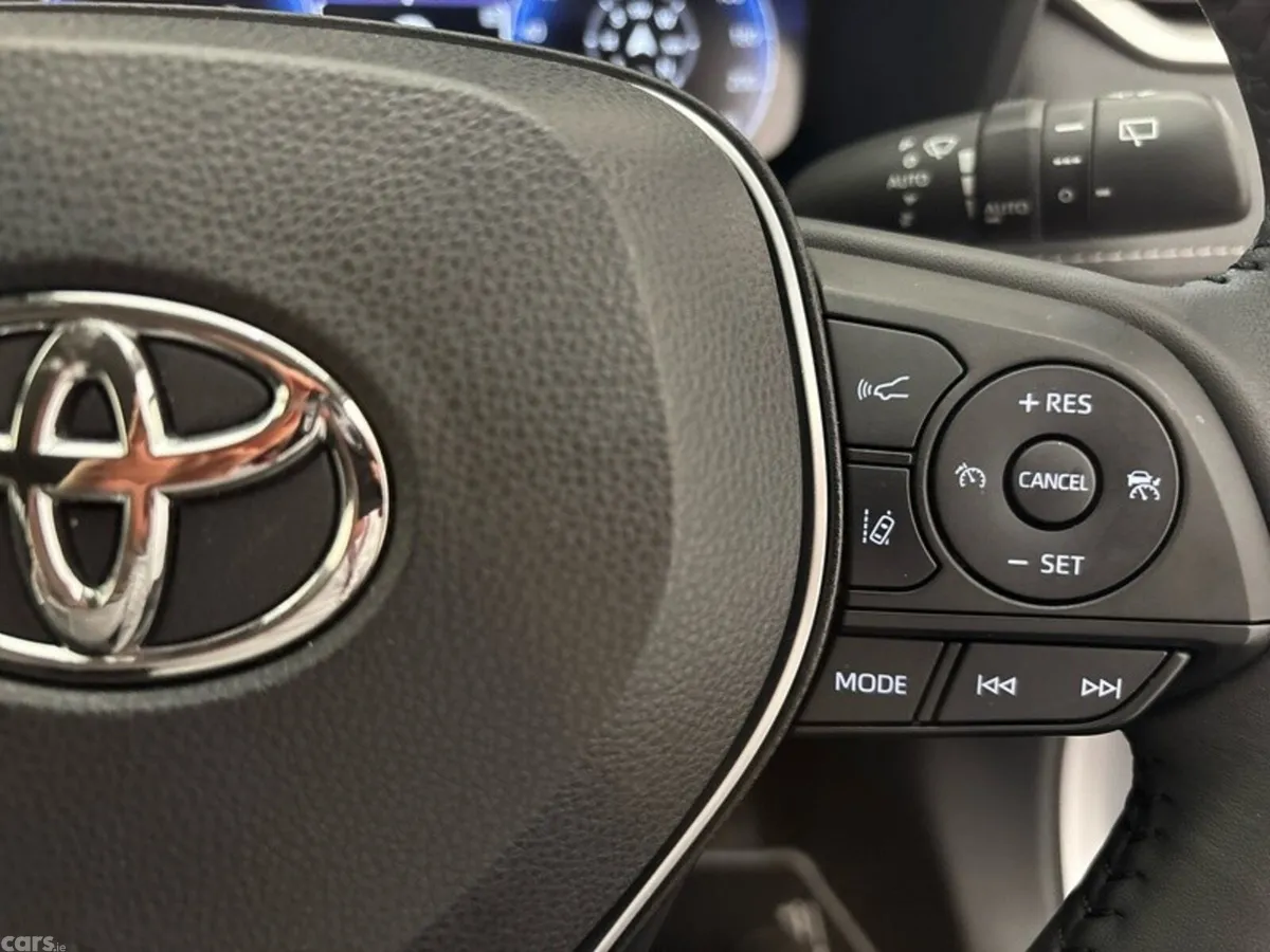 Toyota RAV4 SUV, Petrol Hybrid, 2024, Silver