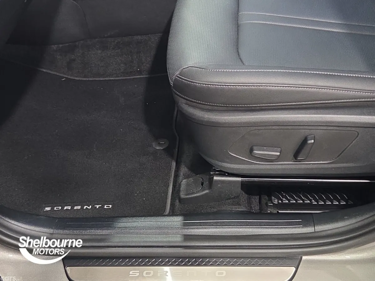 Kia Sorento SUV, Diesel, 2025, Grey
