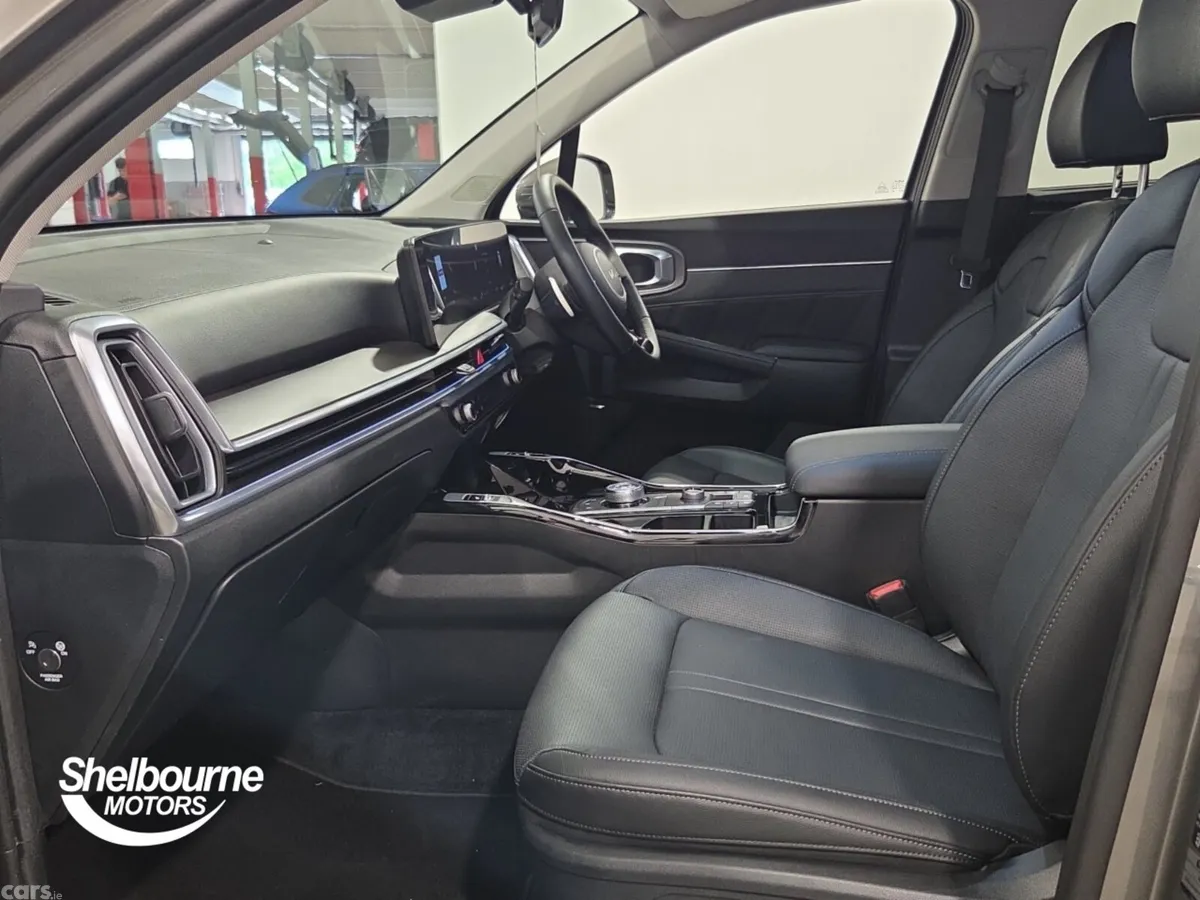 Kia Sorento SUV, Diesel, 2025, Grey