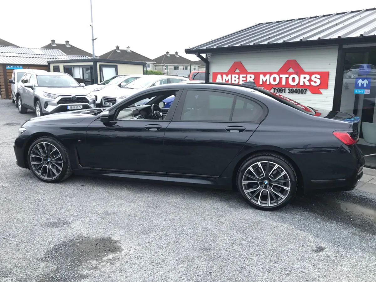BMW 7-Series Saloon, Diesel, 2022, Black