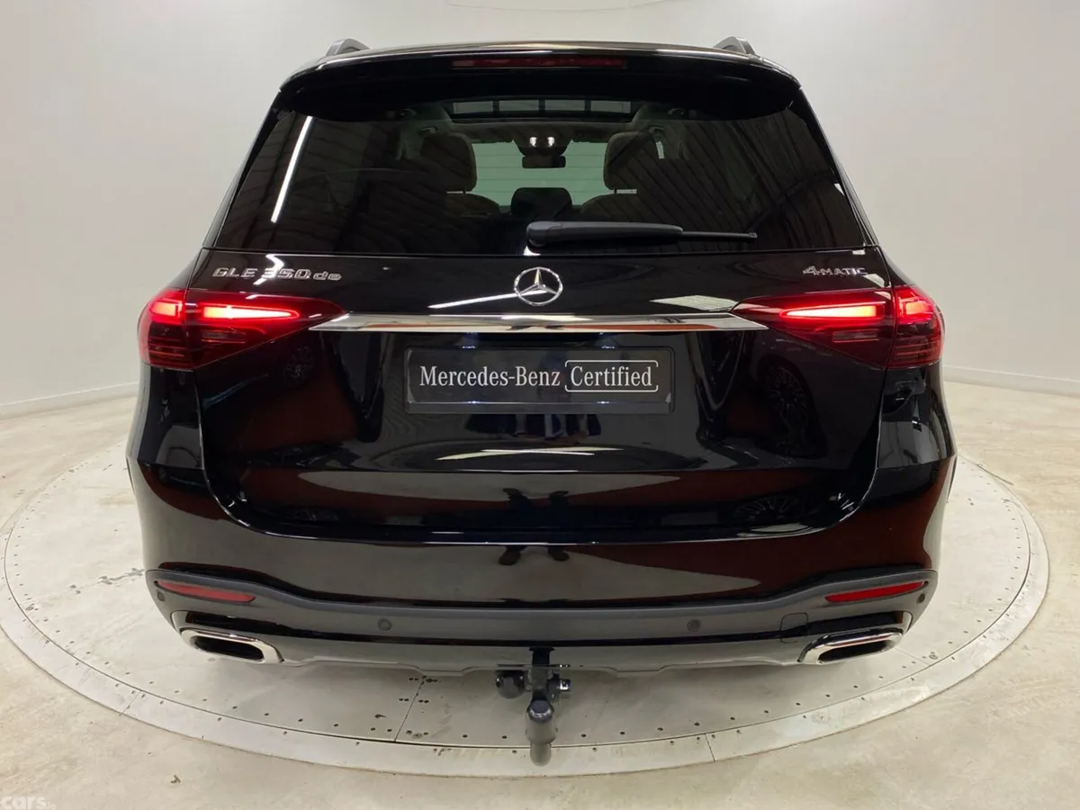Mercedes-Benz GLE SUV, Diesel Plug-in Hybrid, 2026, Black