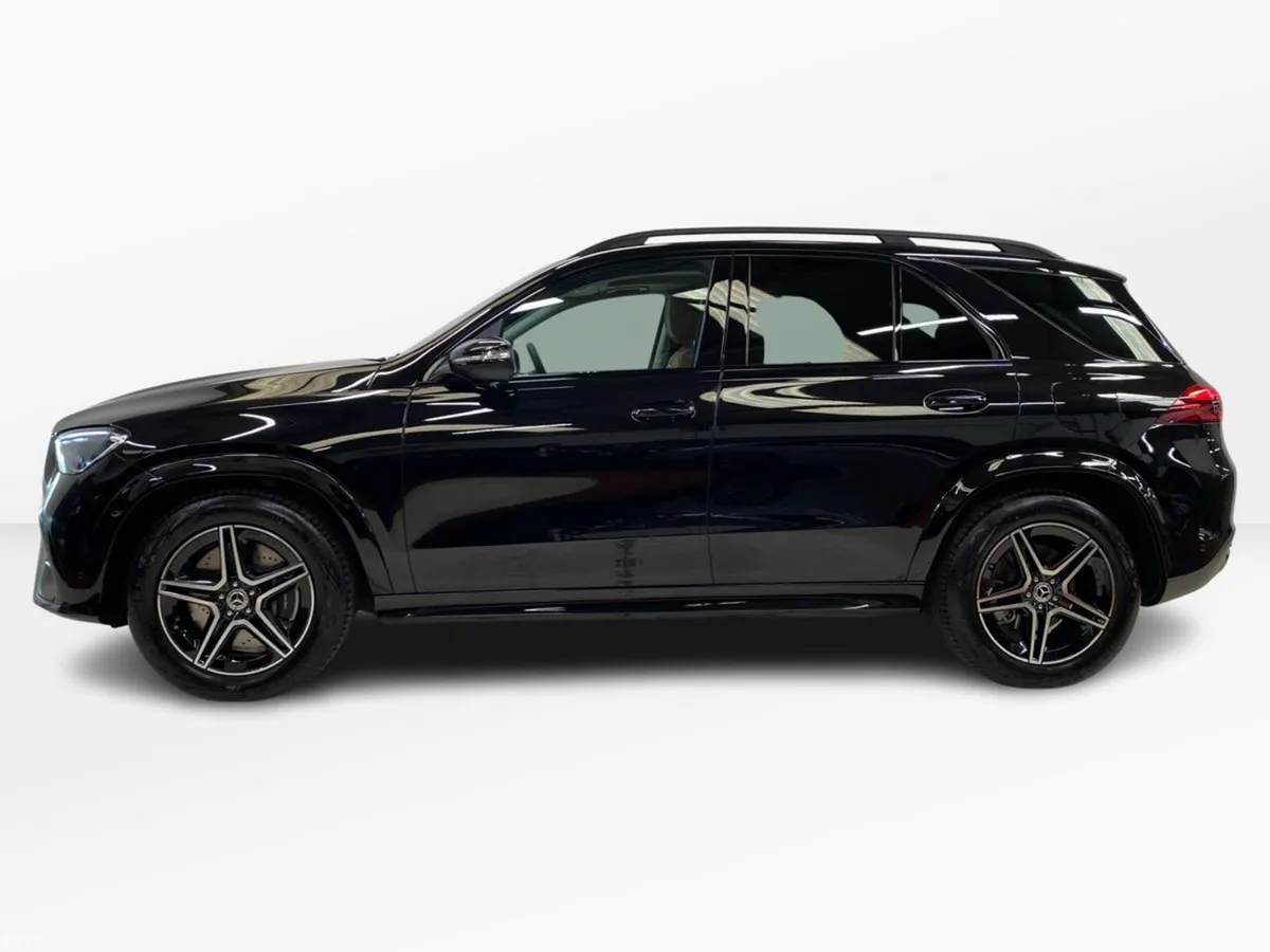 Mercedes-Benz GLE SUV, Diesel Plug-in Hybrid, 2026, Black