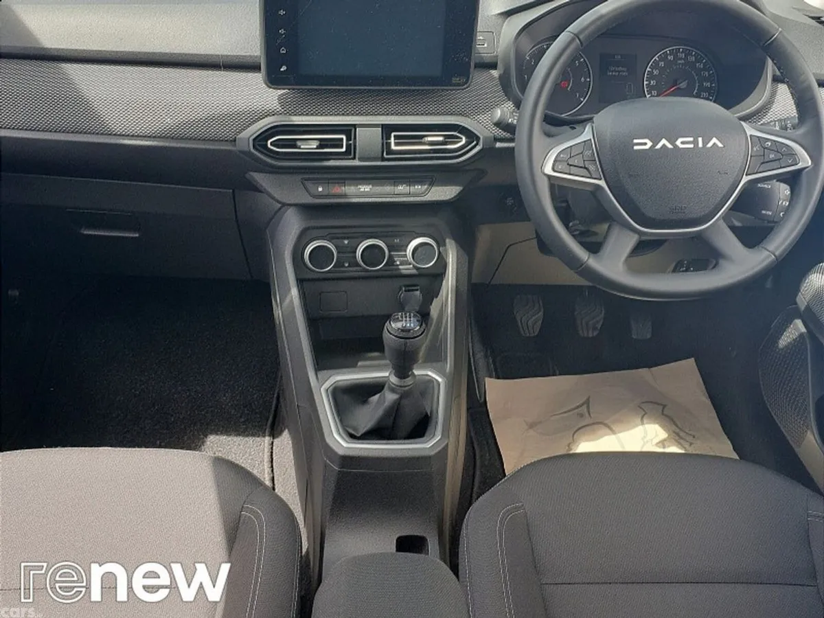 Dacia Jogger MPV, Petrol, 2024, Grey