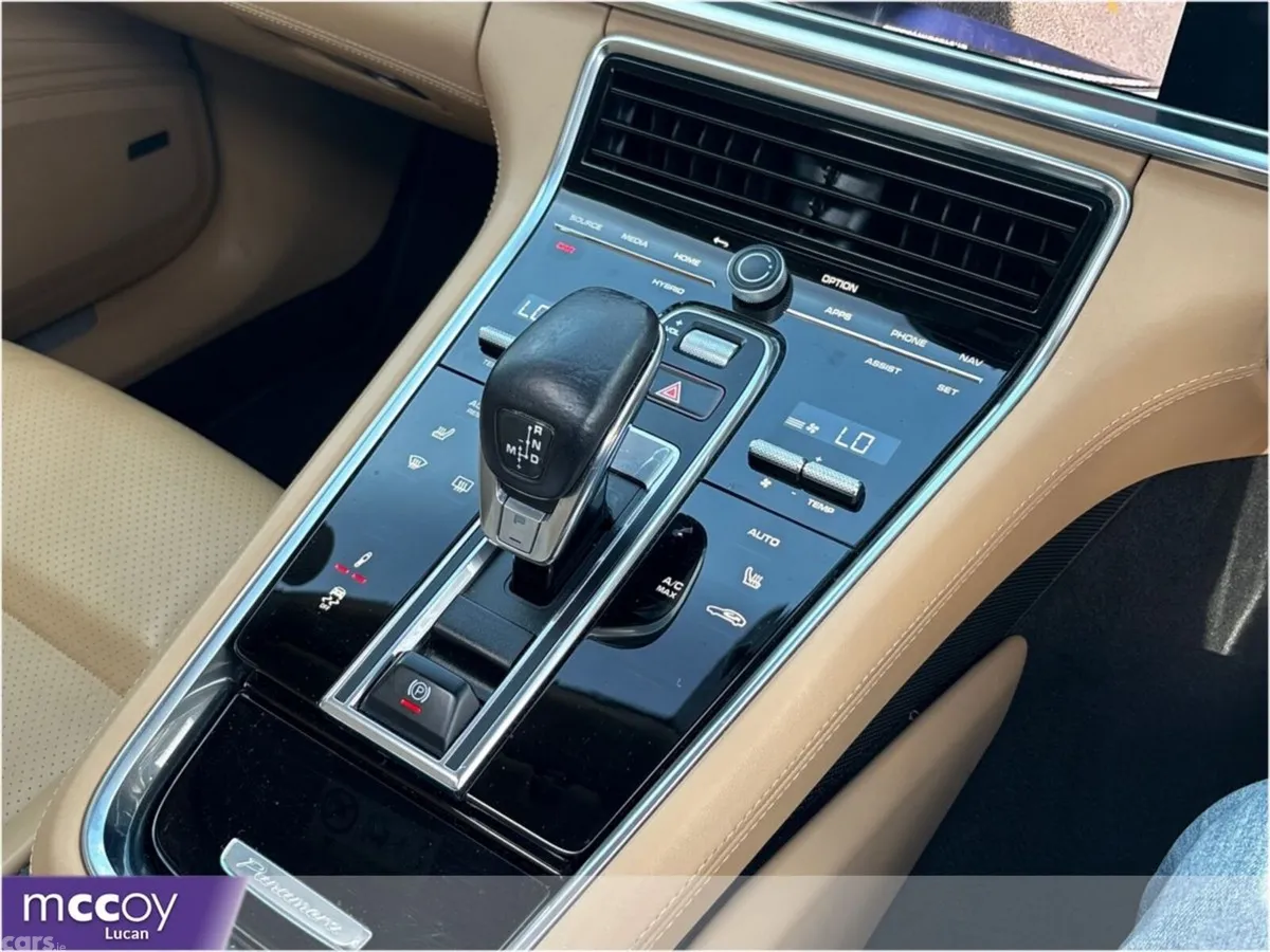 Porsche Panamera Estate, Petrol Plug-in Hybrid, 2021, Blue