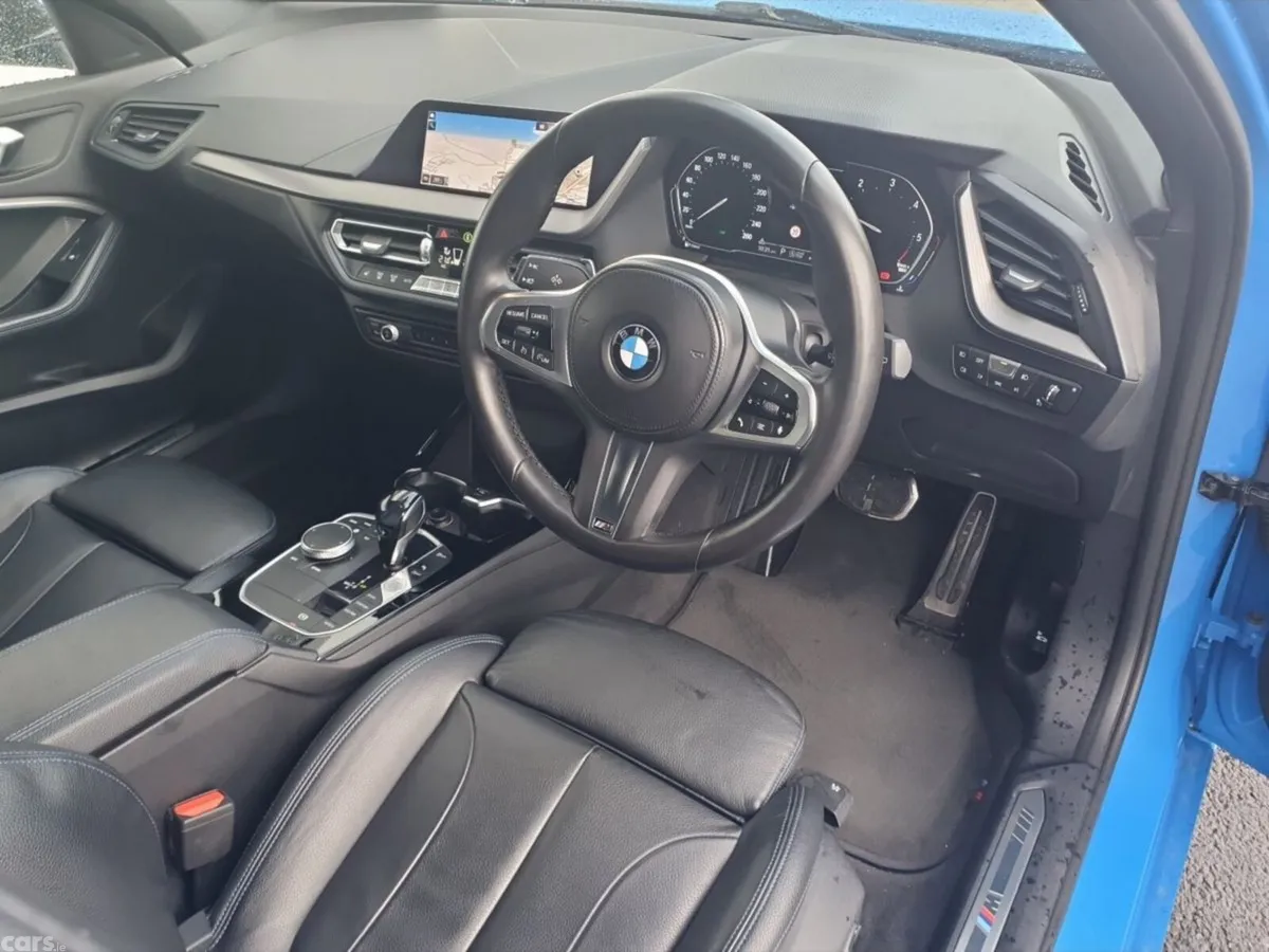 BMW 1-Series Hatchback, Diesel, 2021, Blue