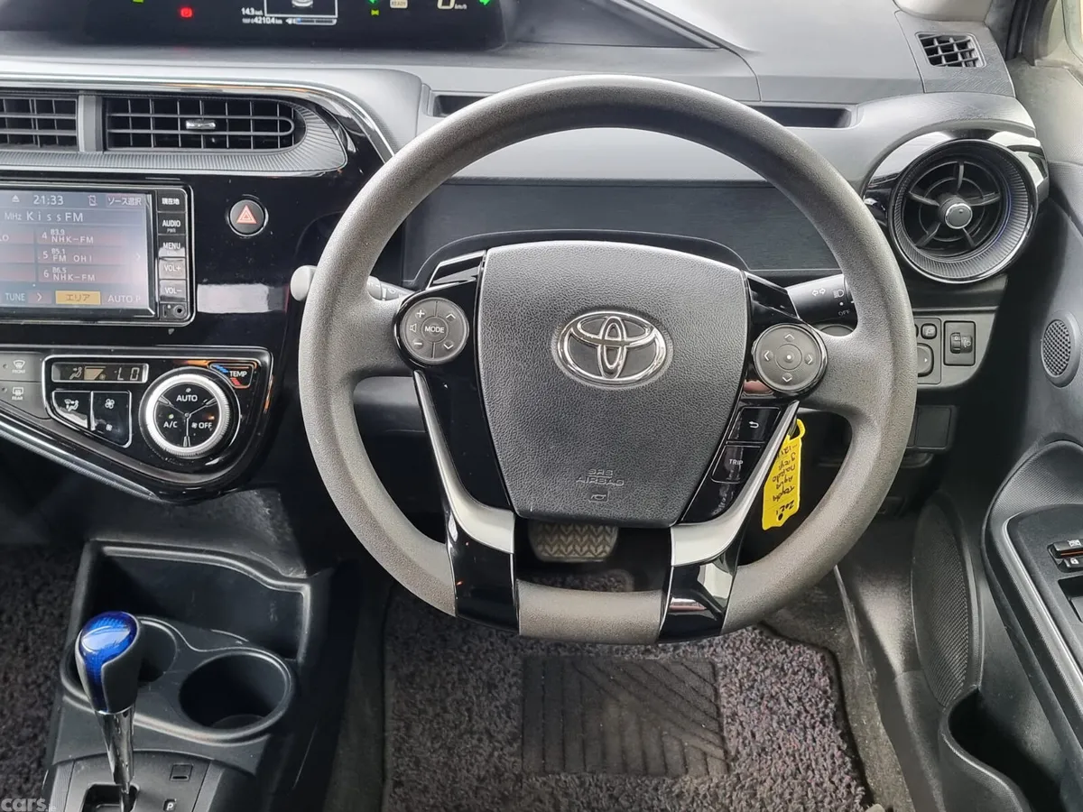 Toyota Aqua Hatchback, Petrol Hybrid, 2021, Grey