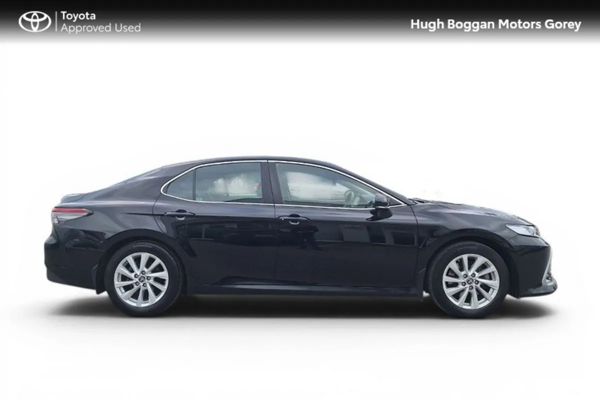 Toyota Camry Saloon, Petrol Hybrid, 2023, Black