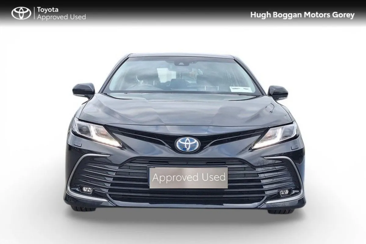 Toyota Camry Saloon, Petrol Hybrid, 2023, Black
