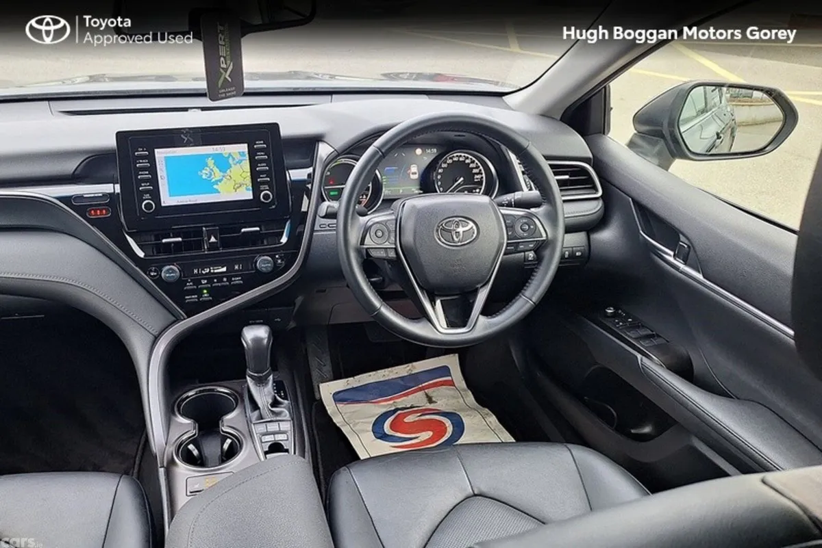 Toyota Camry Saloon, Petrol Hybrid, 2023, Black