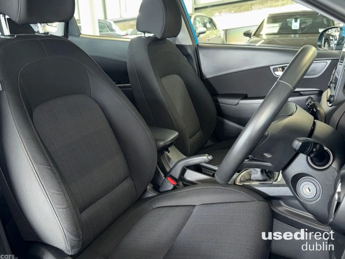 Hyundai KONA Hatchback, Petrol Hybrid, 2023, Blue