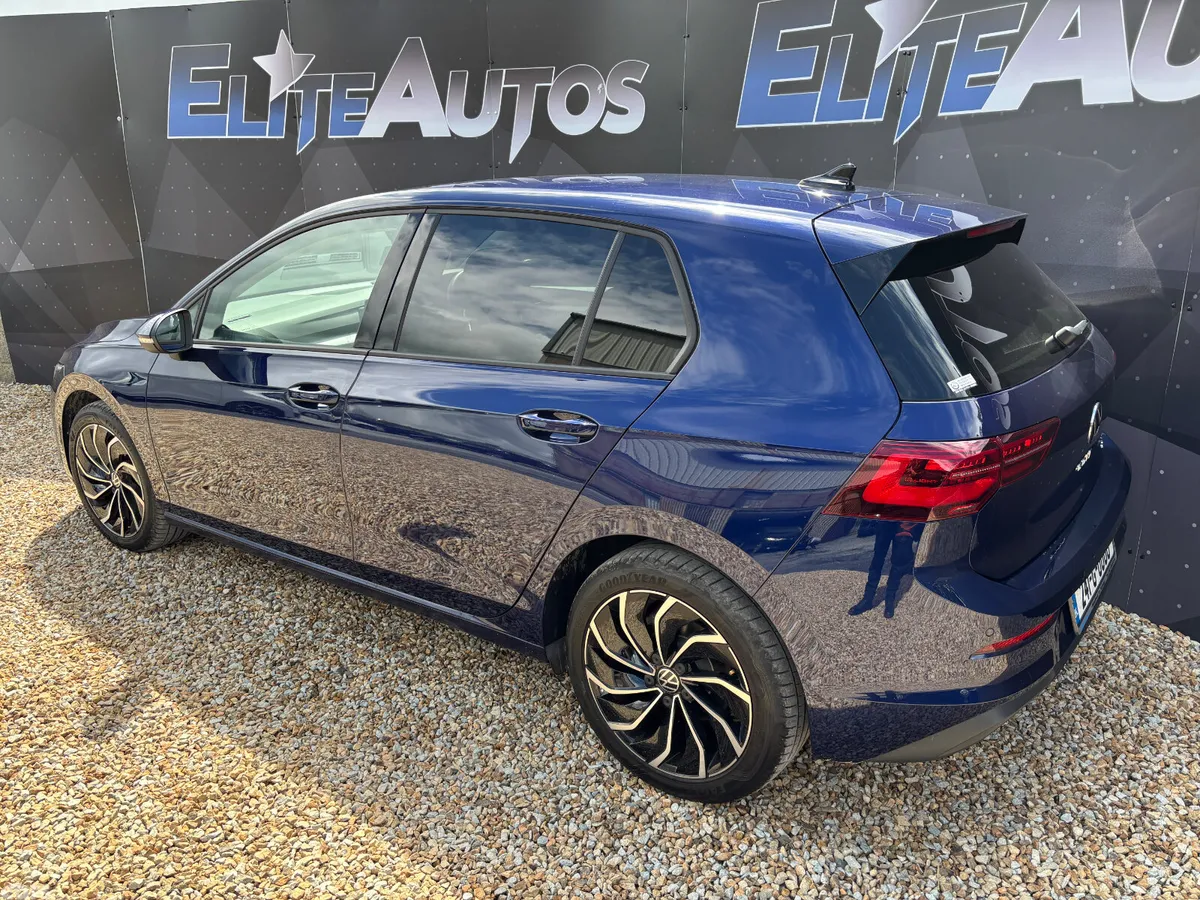 Volkswagen Golf Hatchback, Petrol Hybrid, 2024, Blue