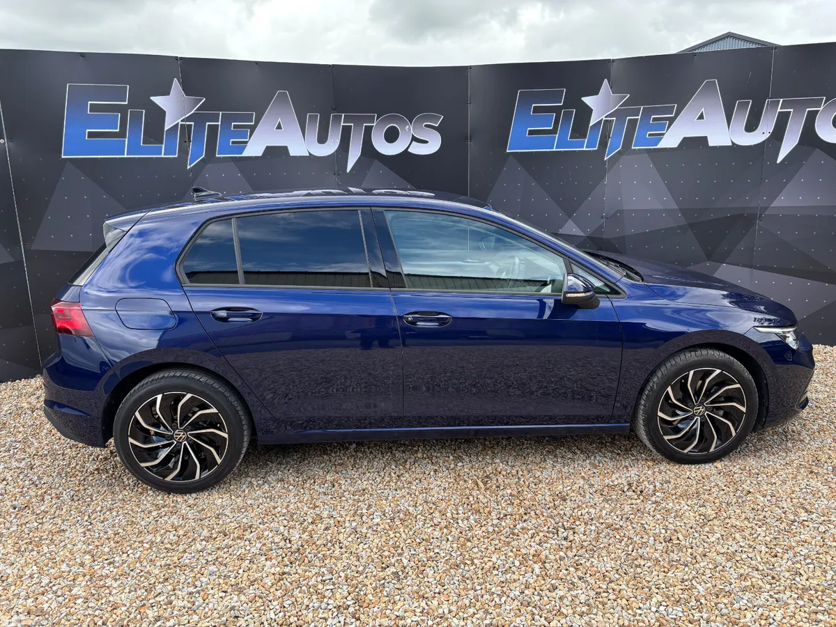 Volkswagen Golf Hatchback, Petrol Hybrid, 2024, Blue