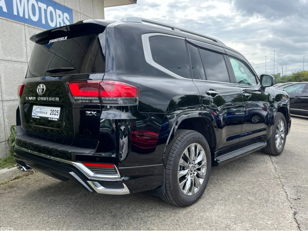 Toyota Land Cruiser SUV, Diesel, 2025, Black