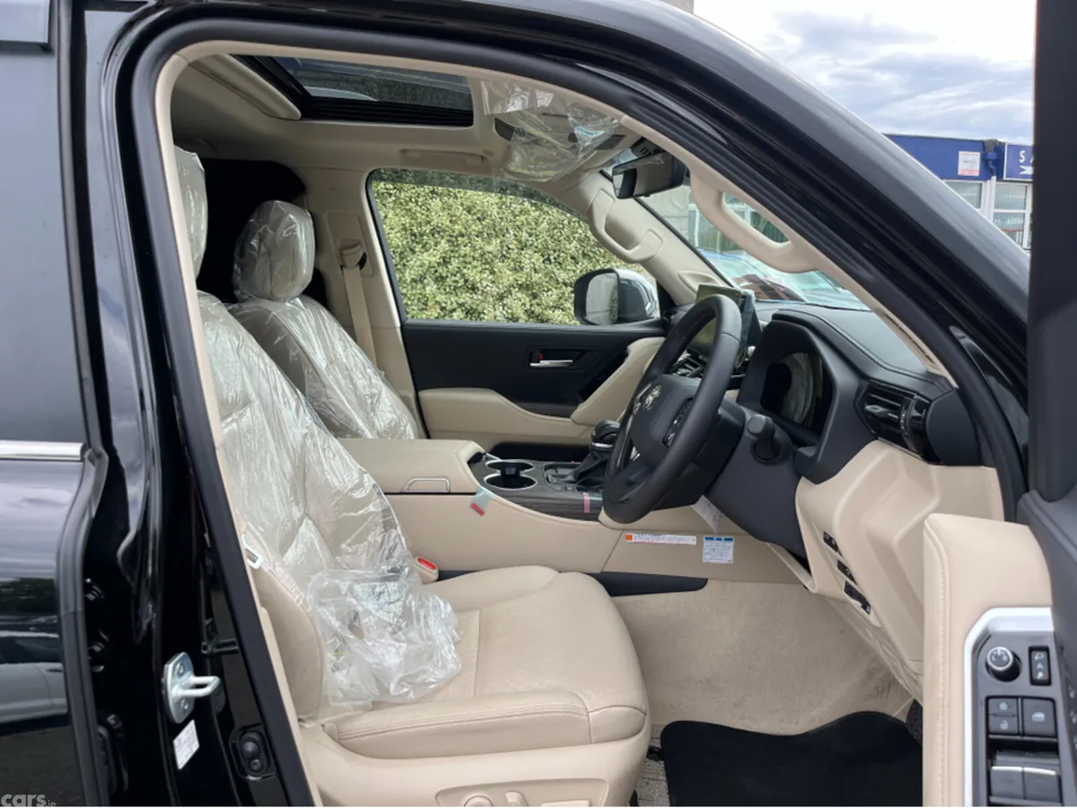 Toyota Land Cruiser SUV, Diesel, 2025, Black