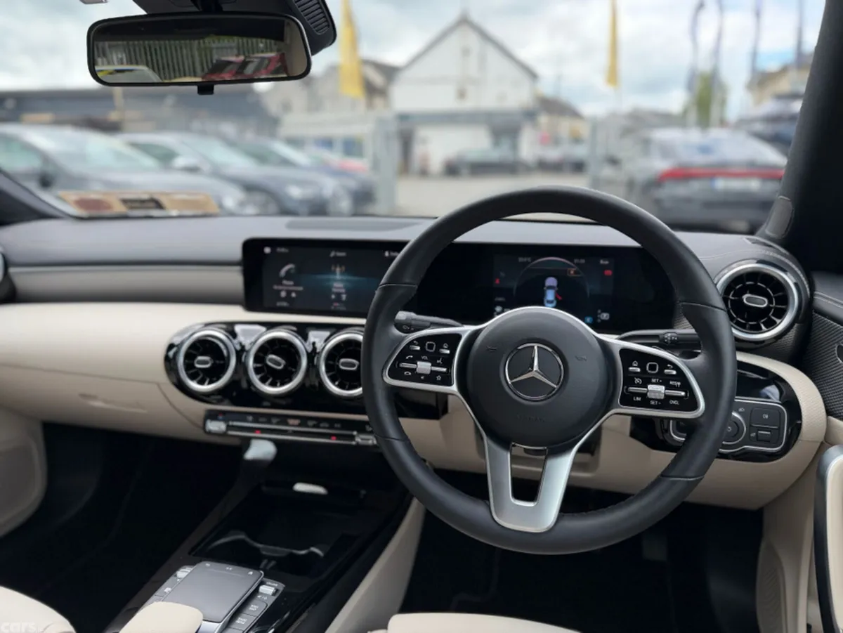 Mercedes-Benz CLA Saloon, Petrol, 2022, Blue