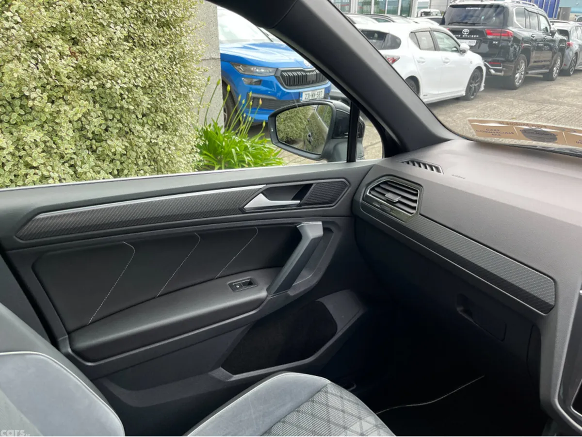 Volkswagen Tiguan SUV, Diesel, 2023, Black