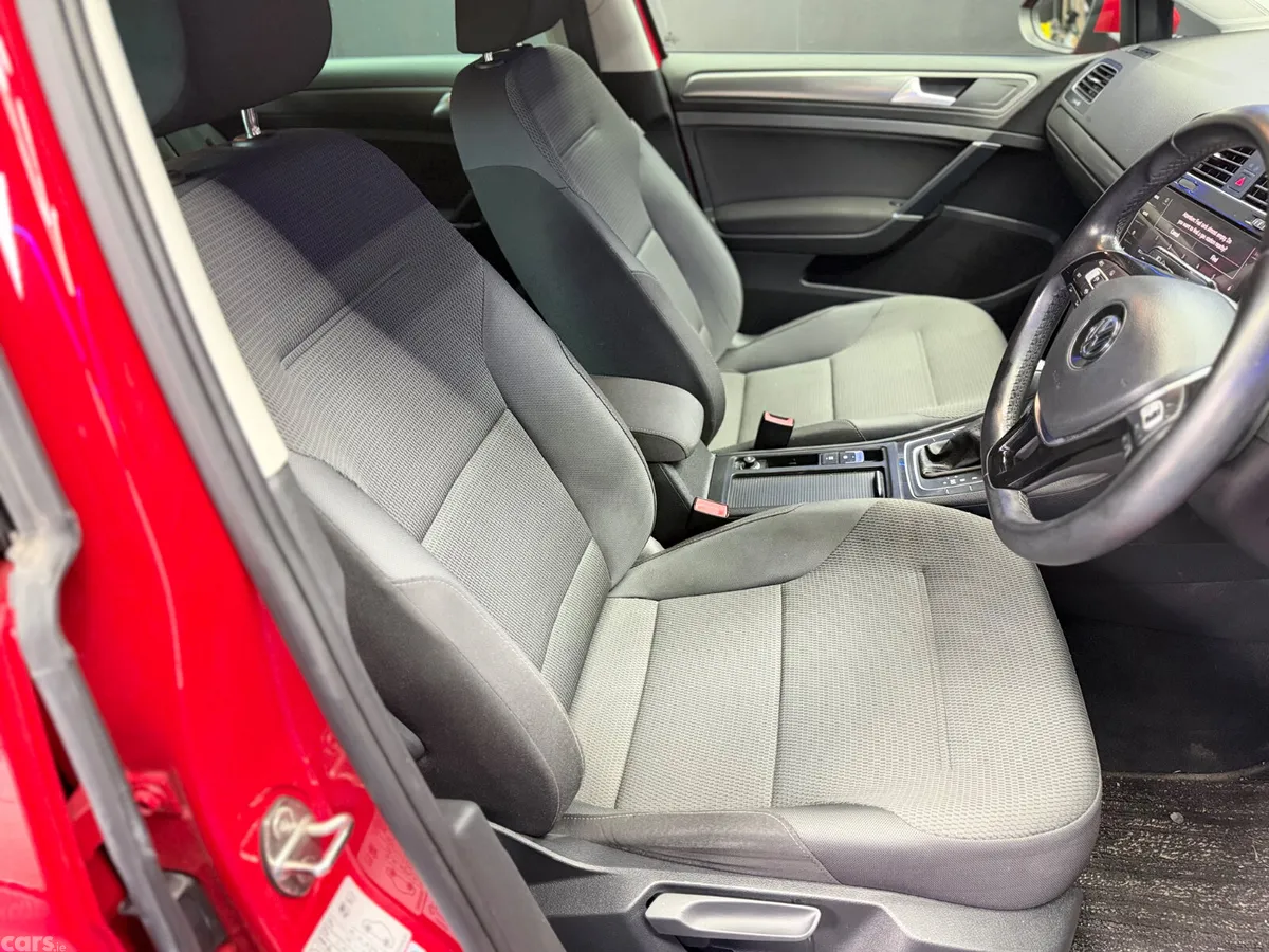 Volkswagen Golf Hatchback, Petrol, 2019, Red
