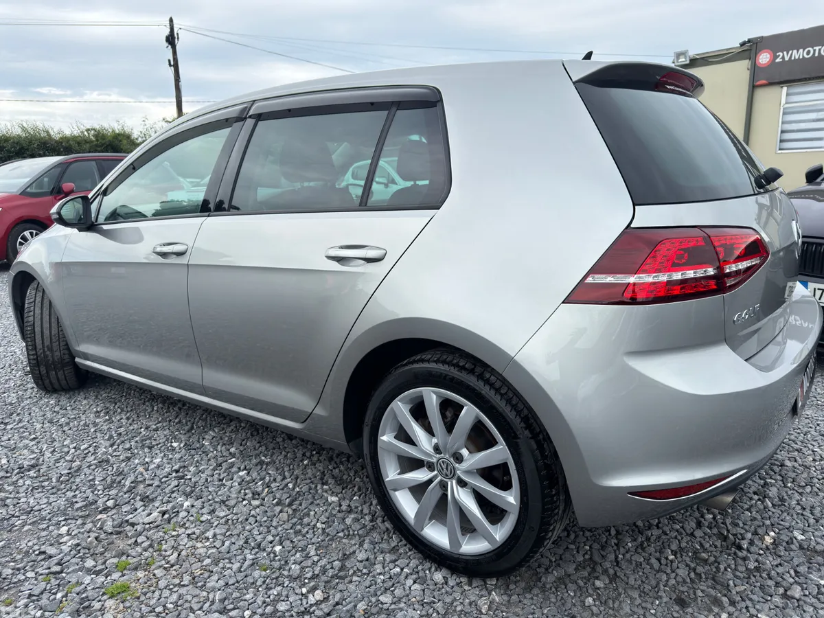 Volkswagen Golf Hatchback, Petrol, 2017, Silver