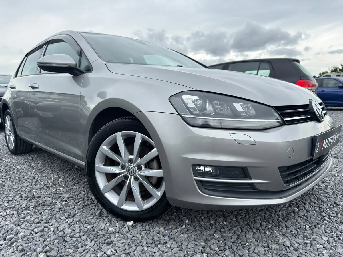Volkswagen Golf Hatchback, Petrol, 2017, Silver
