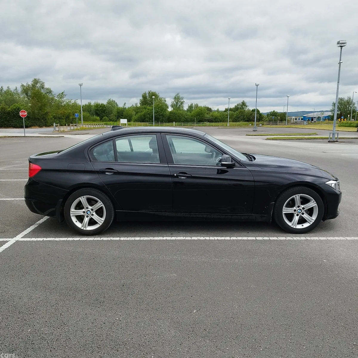BMW 3-Series Saloon, Diesel, 2015, Black