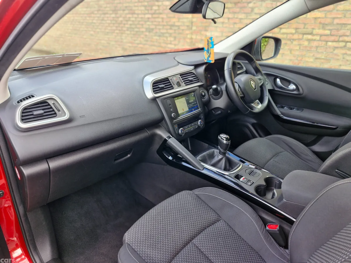 Renault Kadjar SUV, Diesel, 2016, Red