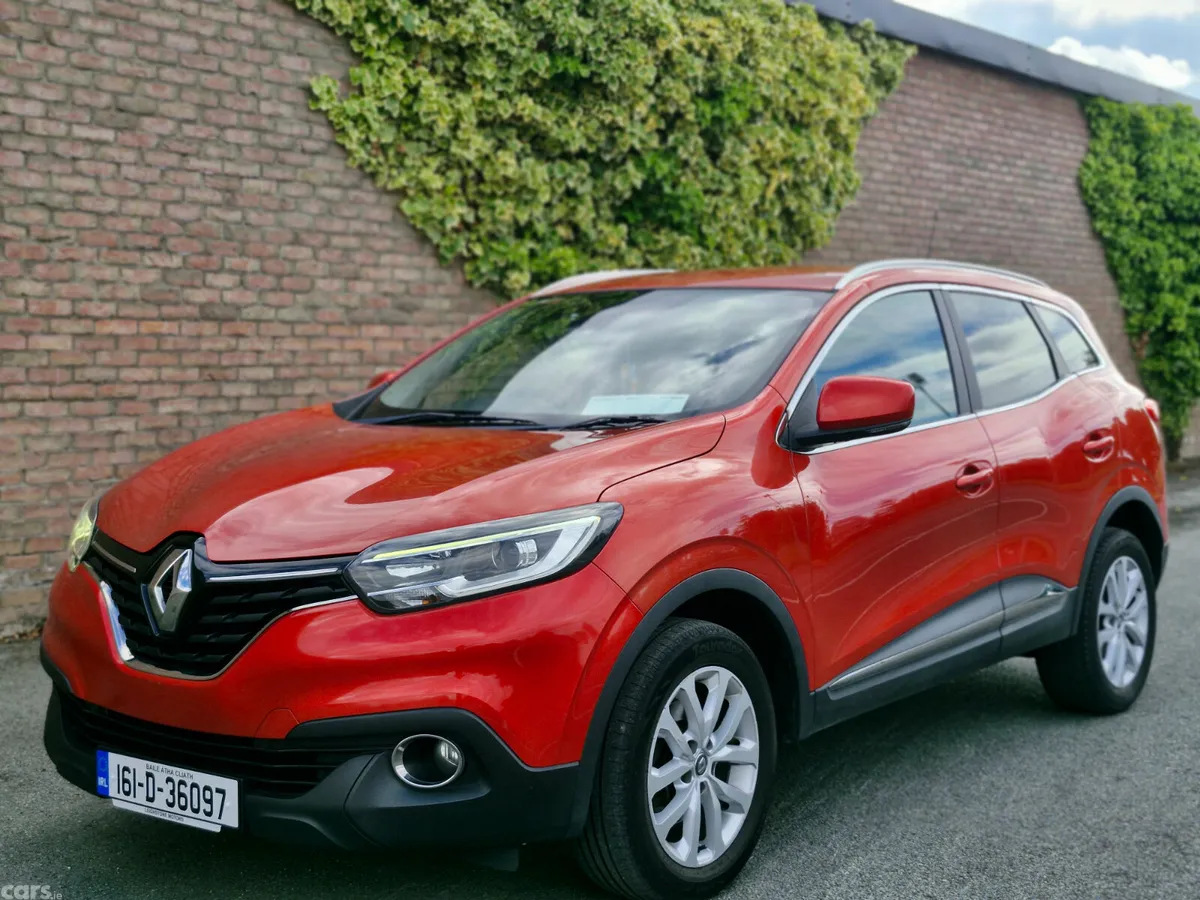 Renault Kadjar SUV, Diesel, 2016, Red