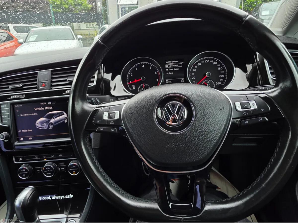Volkswagen Golf Hatchback, Petrol, 2015, White