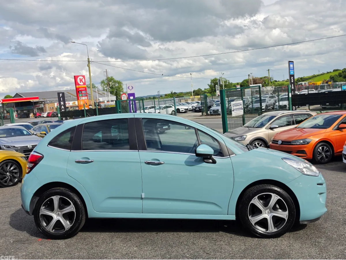 Citroen C3 Hatchback, Petrol, 2017, Blue