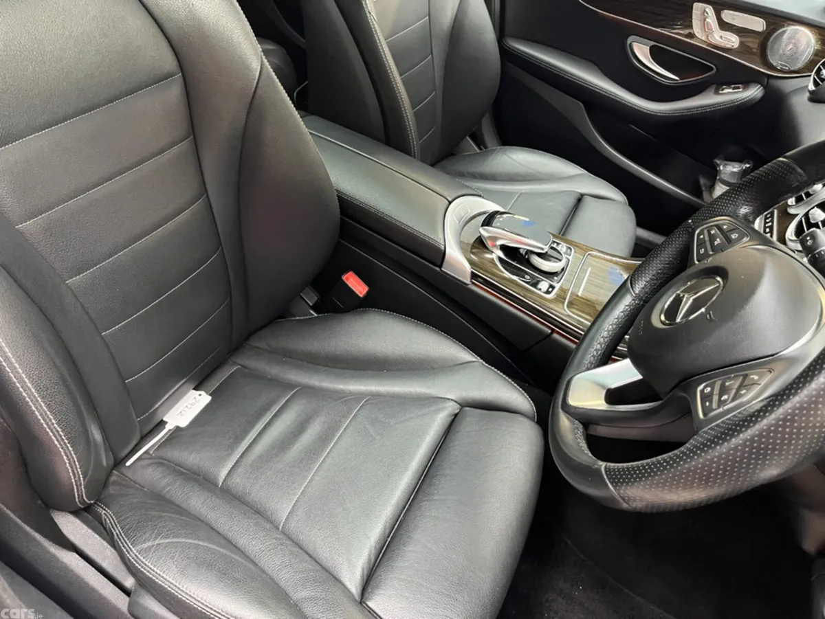 Mercedes-Benz C-Class Saloon, Petrol Plug-in Hybrid, 2017, White