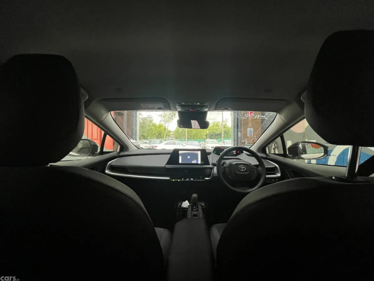 Toyota Prius Estate, Petrol, 2024, White