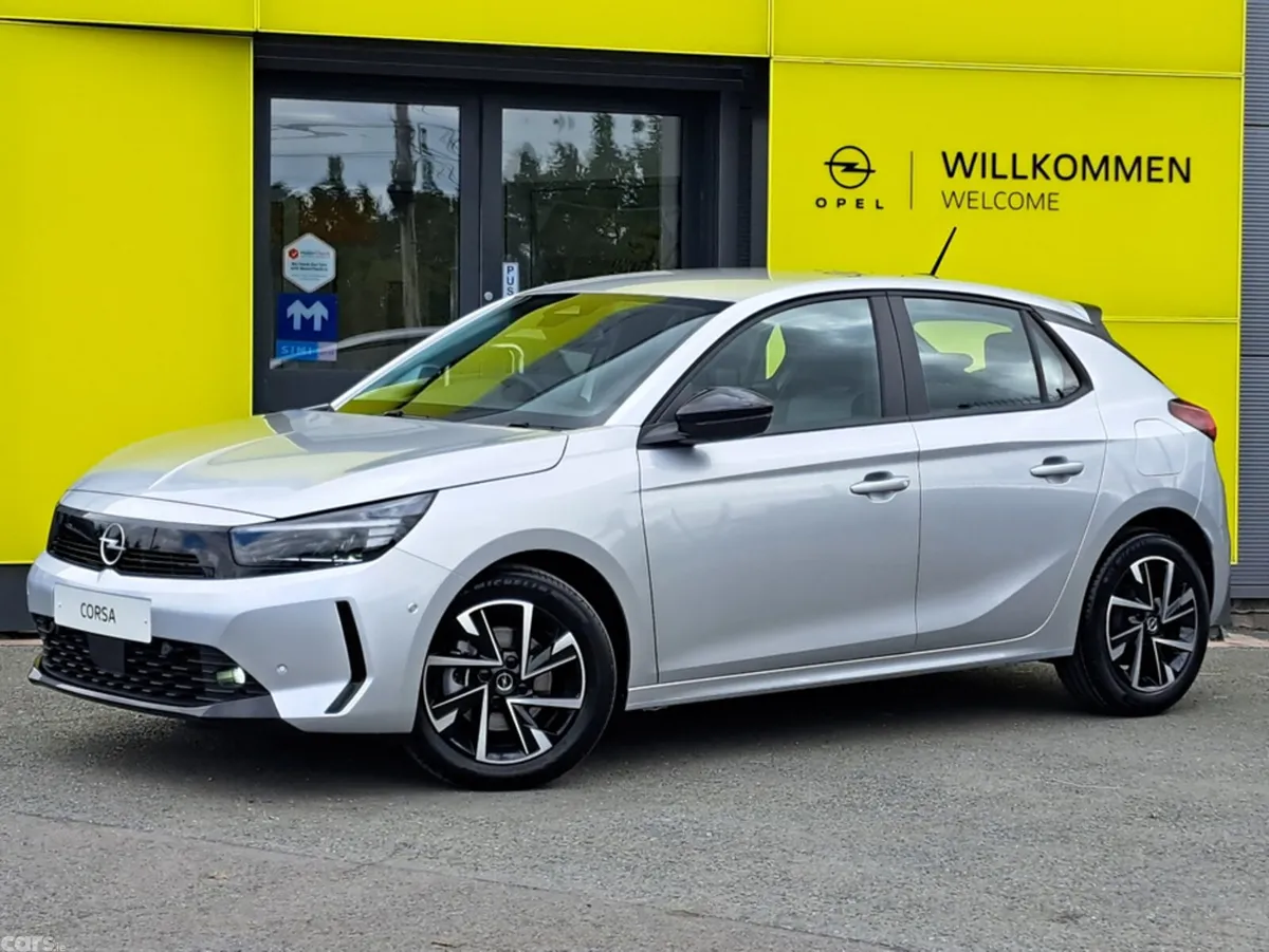 Opel Corsa Hatchback, Petrol, 2027, Silver
