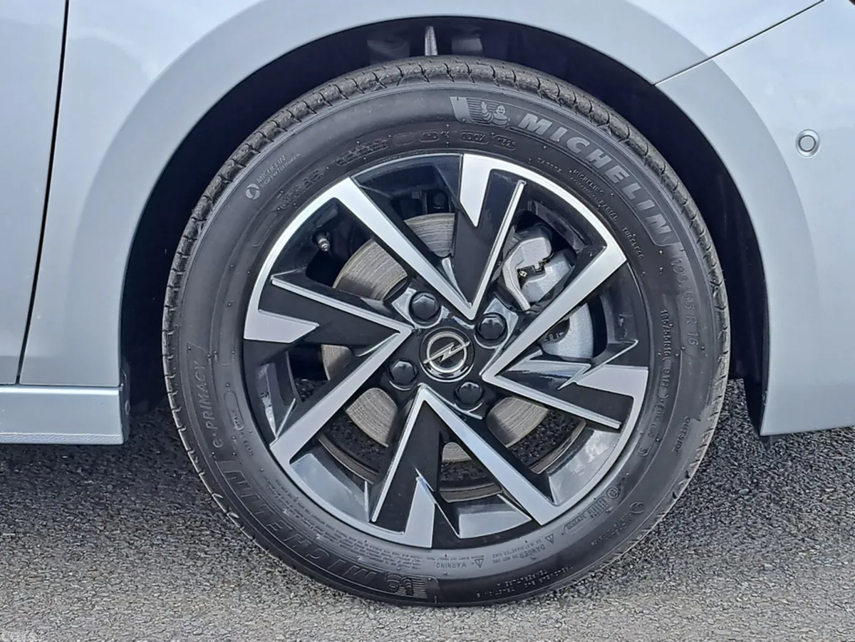 Opel Corsa Hatchback, Petrol, 2027, Silver