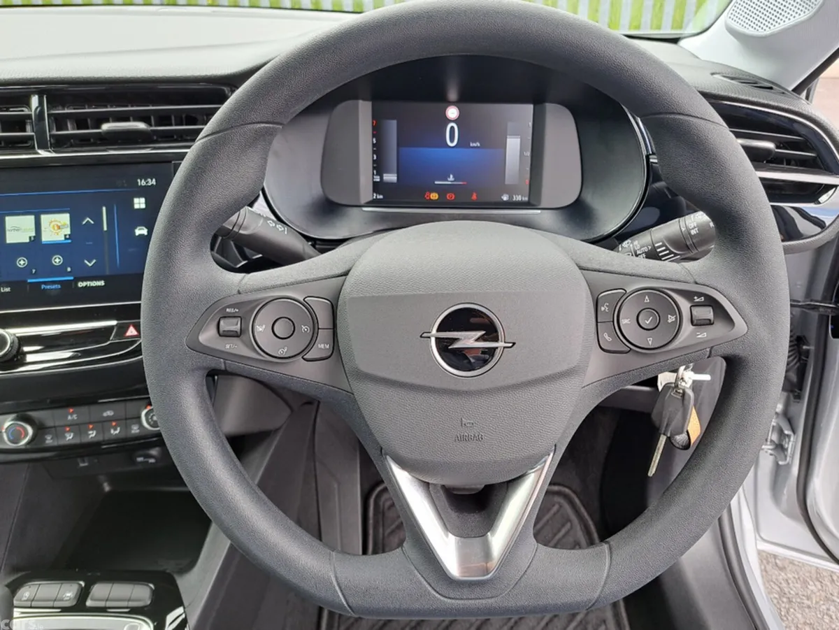 Opel Corsa Hatchback, Petrol, 2027, Silver