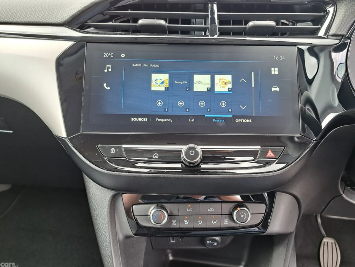 Opel Corsa Hatchback, Petrol, 2027, Silver
