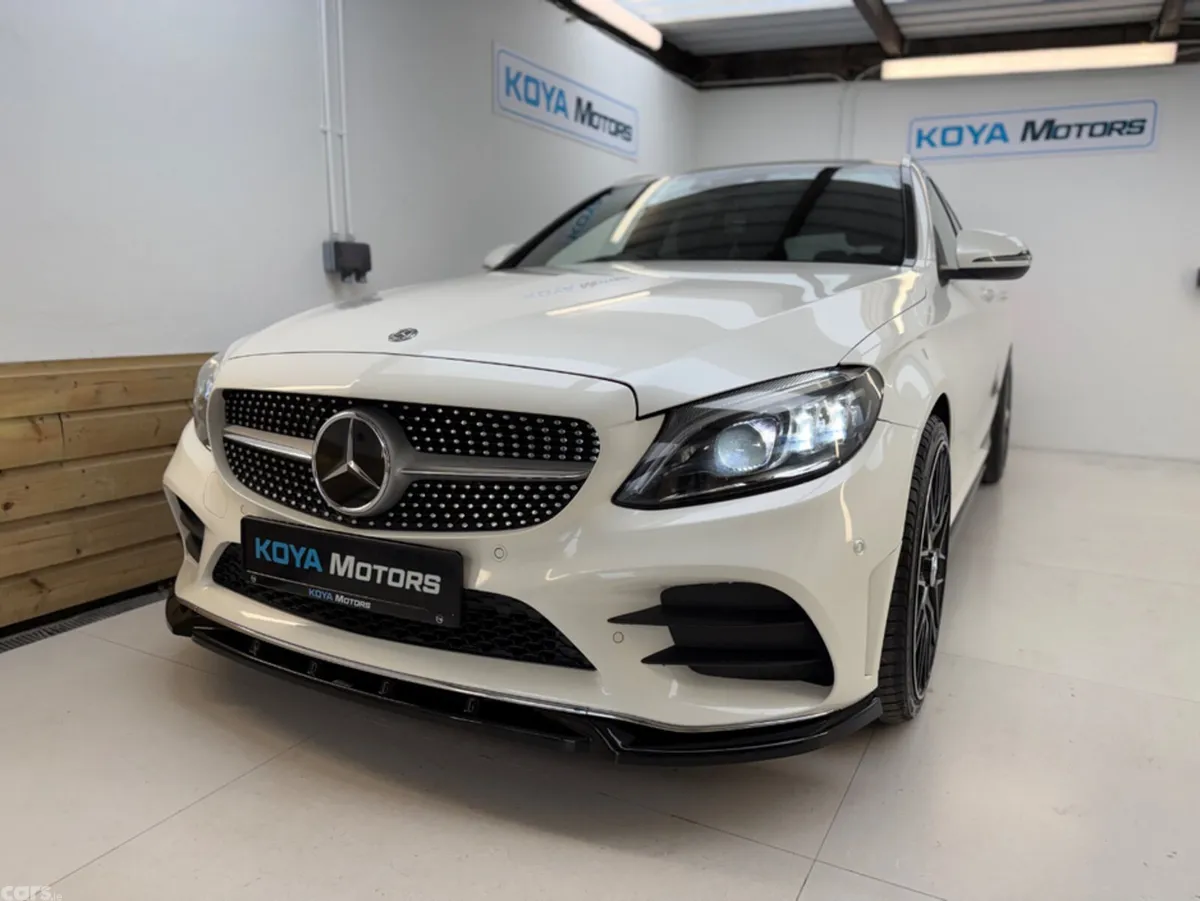 Mercedes-Benz C-Class Estate, Diesel, 2019, White
