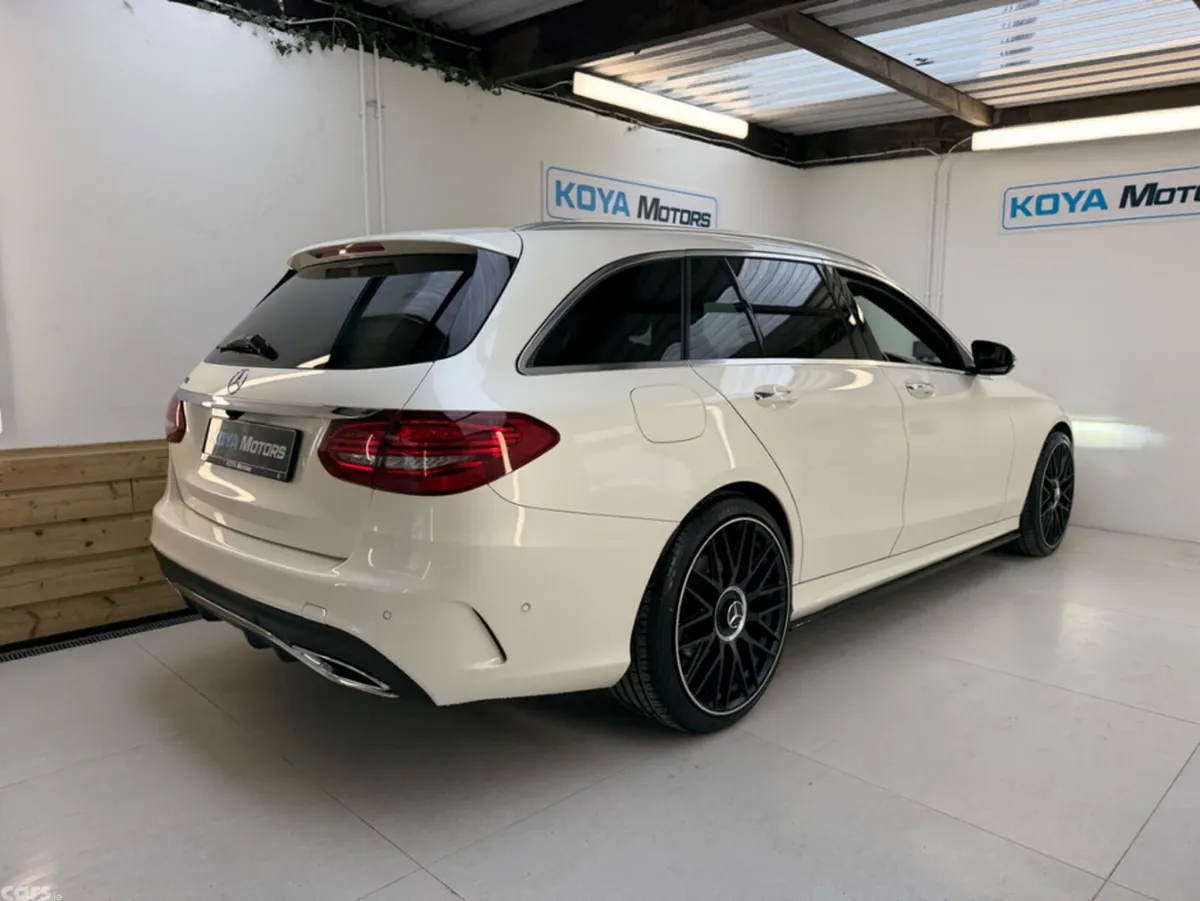 Mercedes-Benz C-Class Estate, Diesel, 2019, White