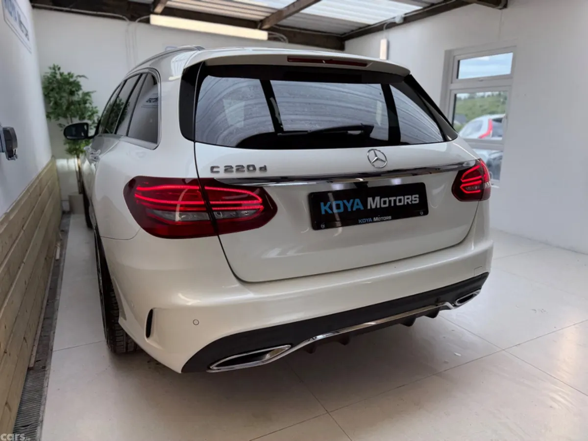 Mercedes-Benz C-Class Estate, Diesel, 2019, White