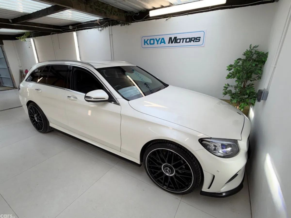 Mercedes-Benz C-Class Estate, Diesel, 2019, White