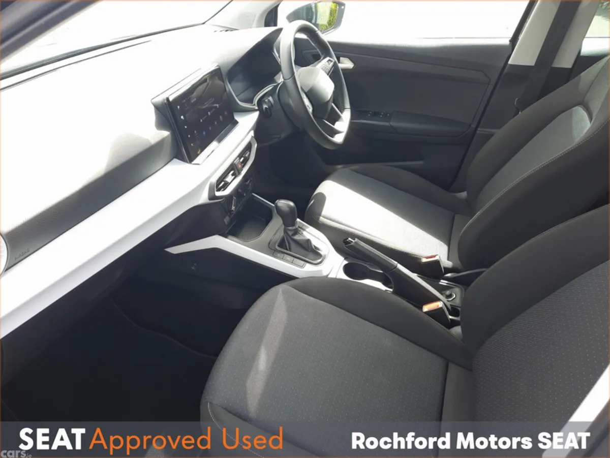 SEAT Arona Hatchback, Petrol, 2023, Grey