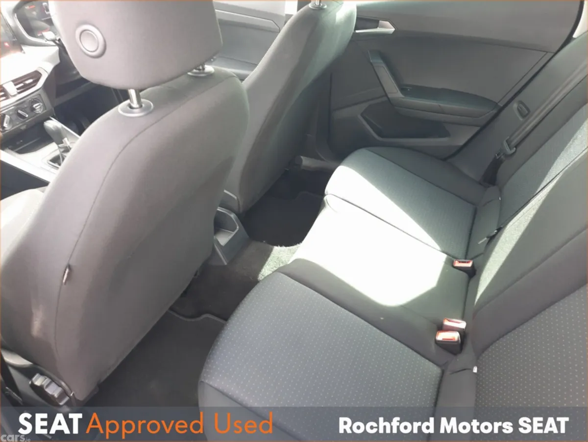 SEAT Arona Hatchback, Petrol, 2023, Grey