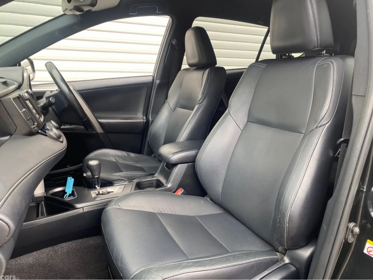 Toyota RAV4 MPV, Petrol Hybrid, 2017, Black