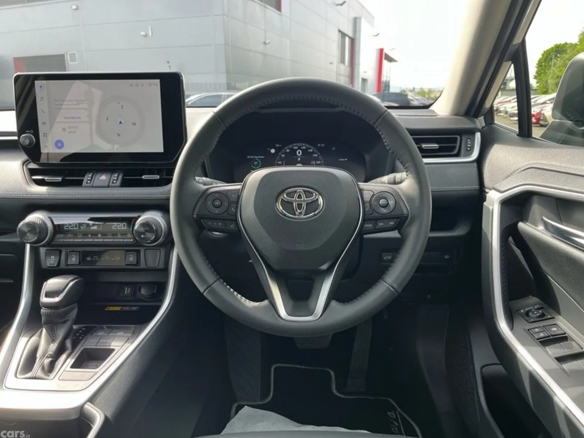 Toyota RAV4 SUV, Petrol Hybrid, 2025, Silver