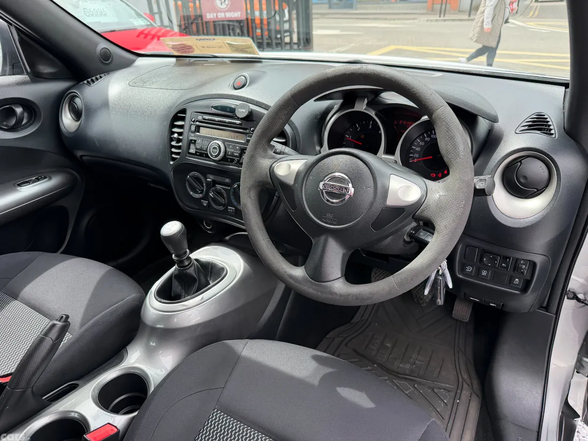 Nissan Juke SUV, Diesel, 2015, Silver