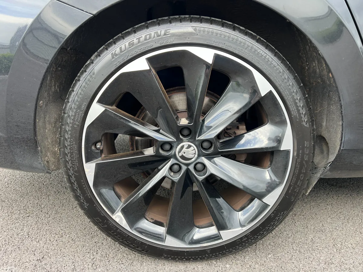 Skoda Superb Estate, Diesel, 2020, Black