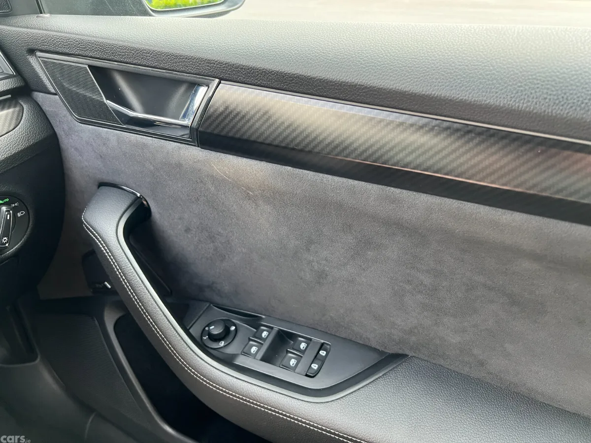 Skoda Superb Estate, Diesel, 2020, Black