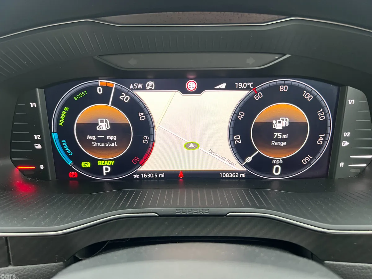 Skoda Superb Hatchback, Petrol Plug-in Hybrid, 2020, Grey