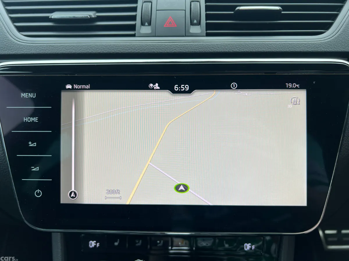 Skoda Superb Hatchback, Petrol Plug-in Hybrid, 2020, Grey
