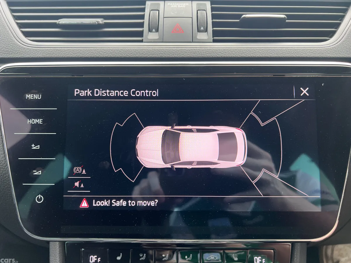 Skoda Superb Hatchback, Petrol Plug-in Hybrid, 2020, Grey